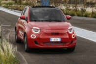 Benzinmotort szerelhetnek a Fiat villanyautójába 7