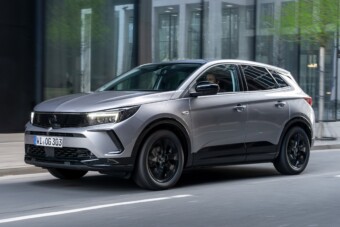 Takarékosabb lesz a legnagyobb Opel