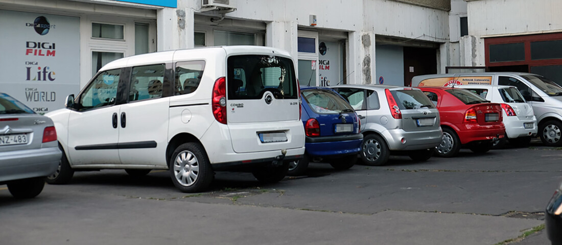 Azt hiszed, parkolni gyerekjáték? Hát nem!