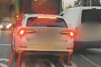 Bottal fenyegetőzött a kereszteződésben a pécsi ámokfutó