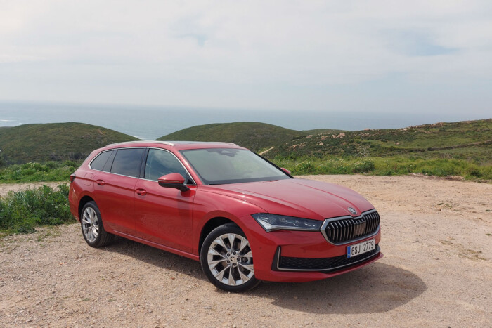 Egyre ritkább kincs egy új TDI Škoda kombi 23 | Vezess Egyre ritkább kincs egy új TDI Škoda kombi 23