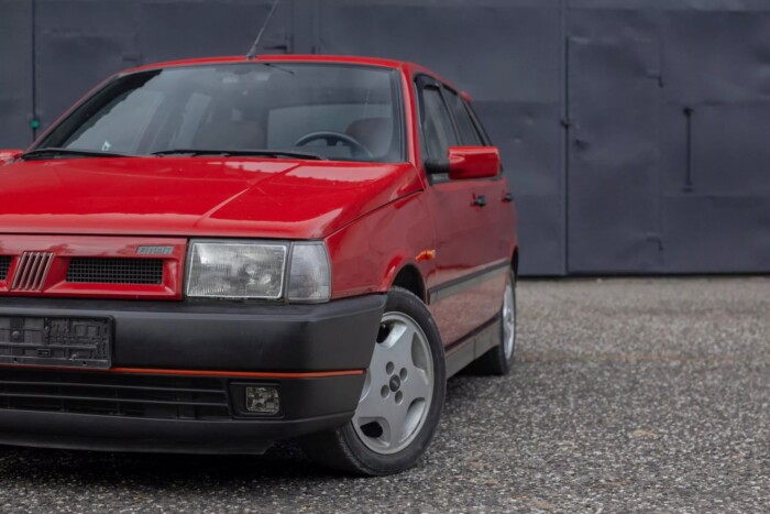 A ’90-es évek fenegyereke, ami a Golf GTI-től sem ijedt meg
