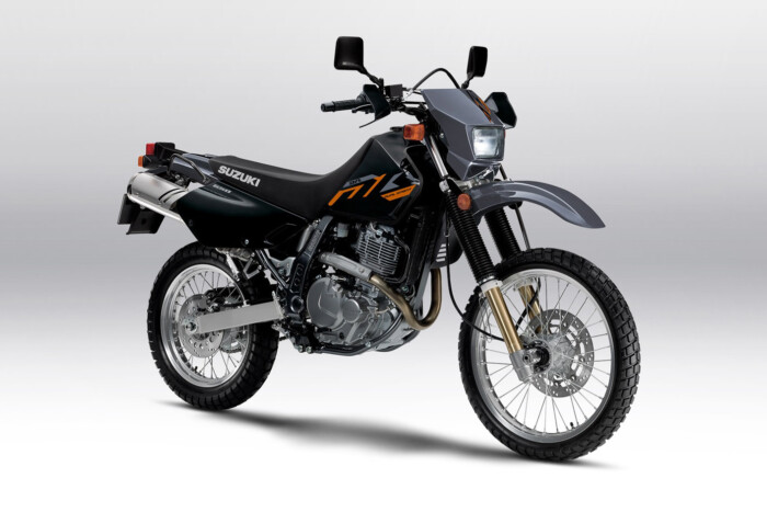 Suzukis lettem, és élvezem 2 | Vezess Suzukis lettem, és élvezem 2