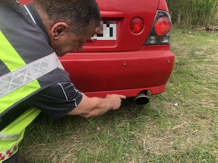 Csapatosan csapattak illegális driftelők, lecsapott a rendőrség 3