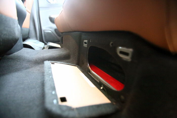 Drága kínai autóval nehéz betörni Magyarországra 9