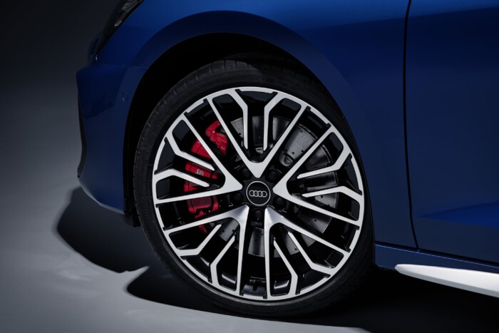 Itt az új Audi S3 8