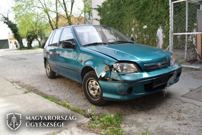 Részegen akarta lenyúlni az öreg Suzukit, a kapuig jutott 1 | Vezess Részegen akarta lenyúlni az öreg Suzukit, a kapuig jutott 1