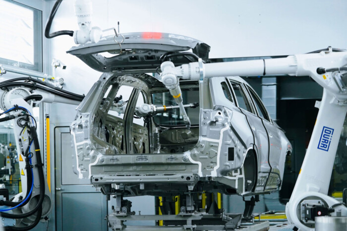 Messze van még Kína az autóiparunk elsöprésétől 18