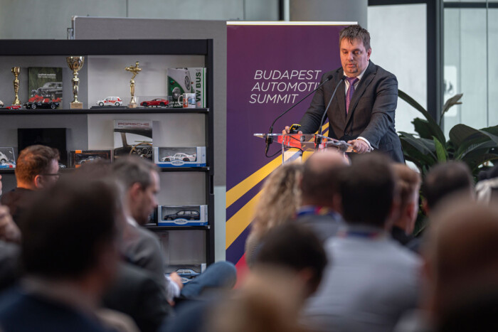 Messze van még Kína az autóiparunk elsöprésétől 8