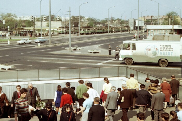 Minden darab eltűnt az Ikarus gördülő fridzsideréből 11