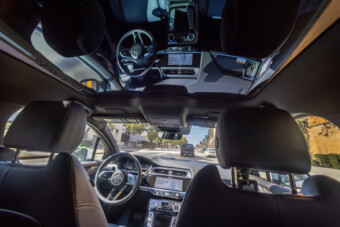 Így lehet nagyon csúnyán átverni az önvezető autókat