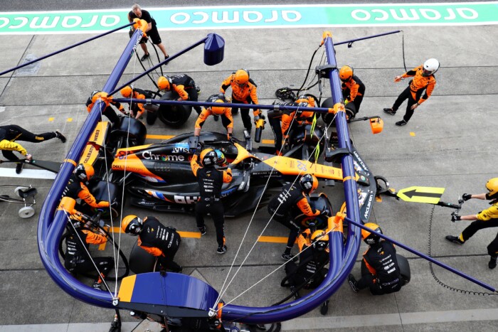 F1: Verstappen behúzta Japánt, nagyot mentett a Ferrari 3 | Vezess F1: Verstappen behúzta Japánt, nagyot mentett a Ferrari 3