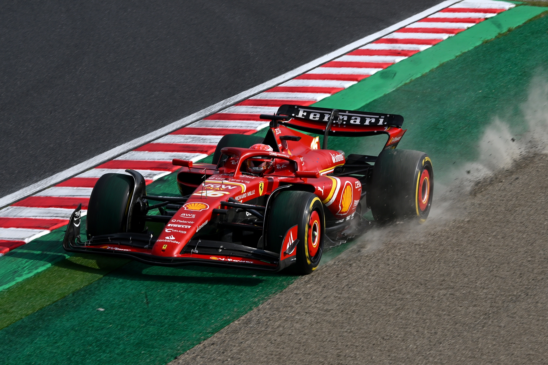 F1: Leclerc a nap embere, mégsem örül