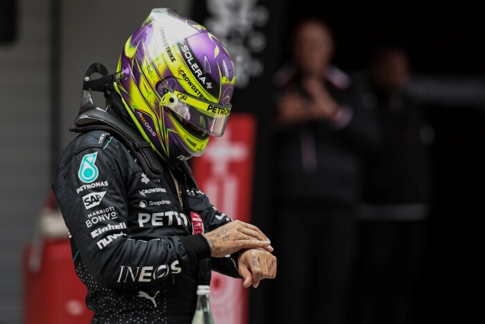 F1: Kísérletezgetett Hamilton, nagyon beégett 2 | Vezess F1: Kísérletezgetett Hamilton, nagyon beégett 2