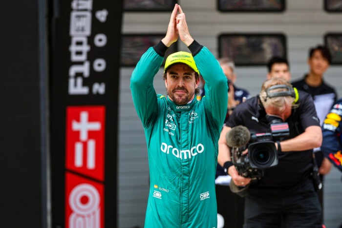 F1: Alonso elkaphatta volna a Red Bullt?