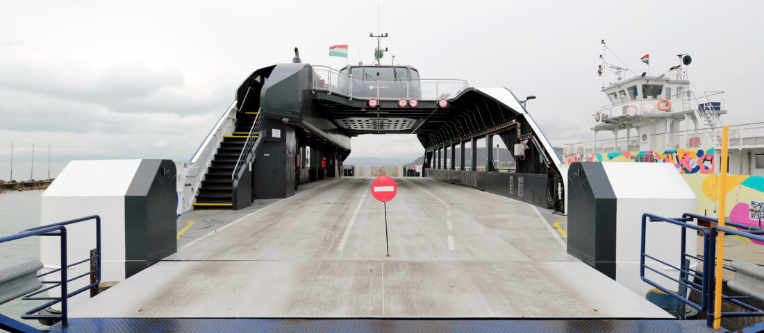 Balatoni kompok, ahogy még nem láthattad őket