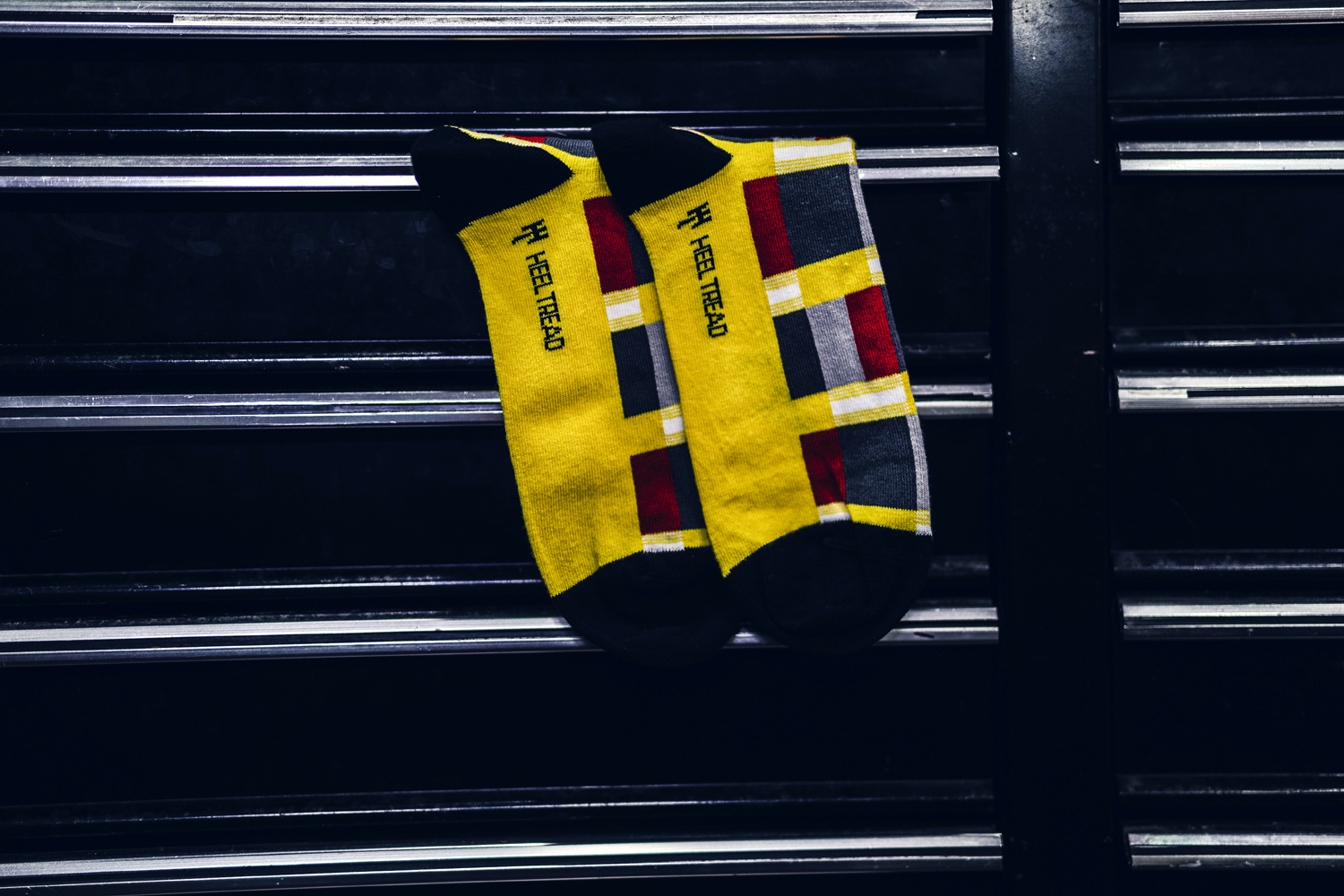 heel_thread_06 | Vezess | Vezess