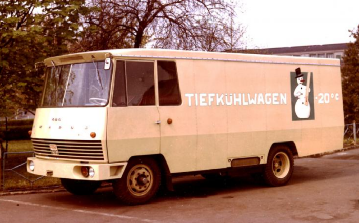 Minden darab eltűnt az Ikarus gördülő fridzsideréből 10