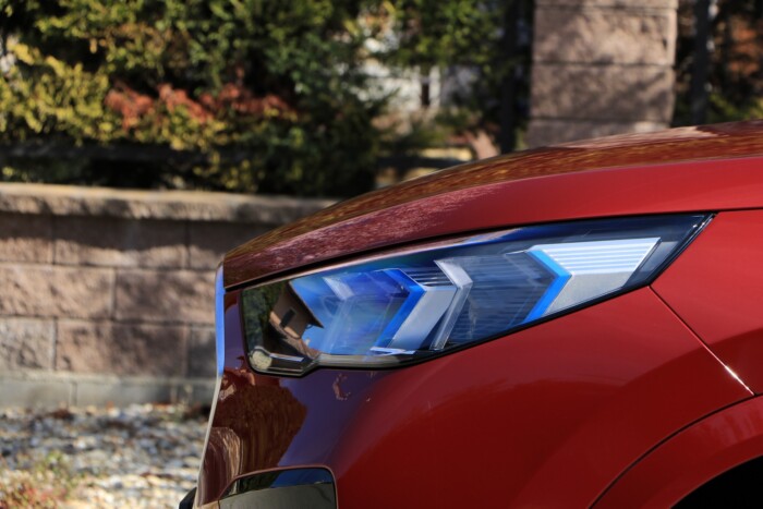 Élet egy feltűnő farral és 313 villanylóerővel 12