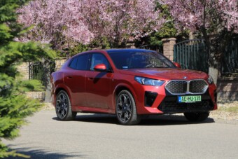 Élet egy feltűnő farral és 313 villanylóerővel