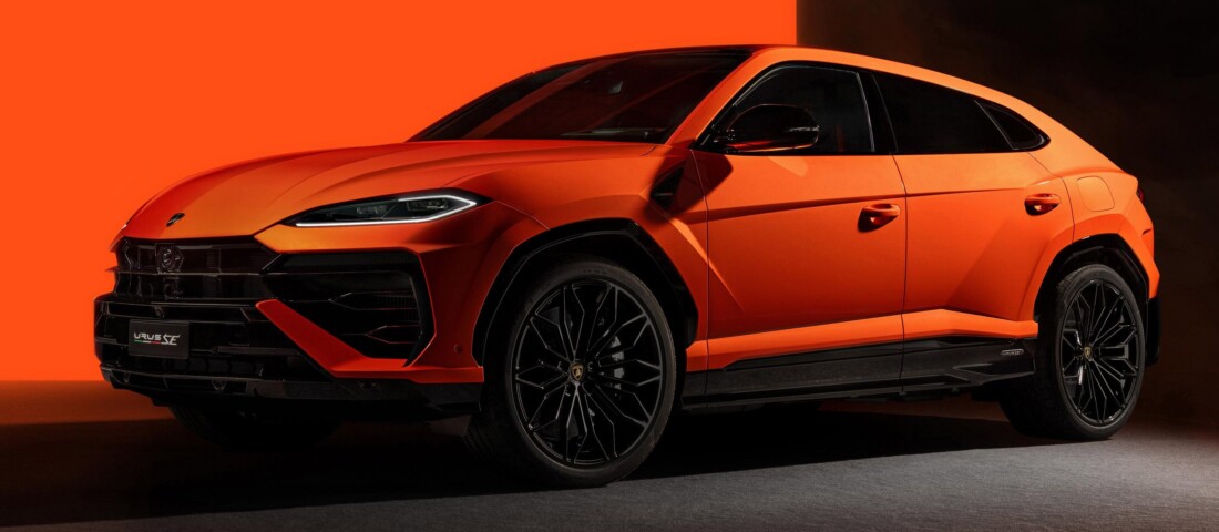 800 lóerős hibrid a Lamborghinitől