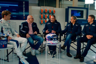 Legendákat hívott ki a Forma-1 sereghajtója