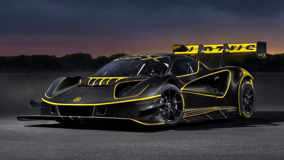 All gasoline-powered cars can stand aside from the 2,000-horsepower electric monster