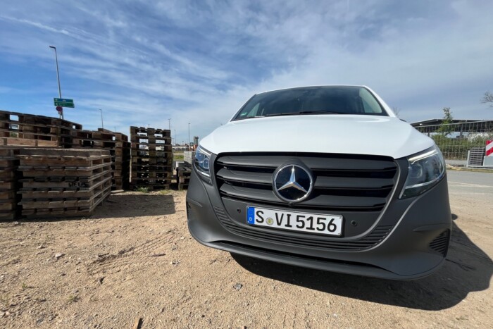 Villany-teherautó kéne? A Mercedesnél van! 6 | Vezess Villany-teherautó kéne? A Mercedesnél van! 6