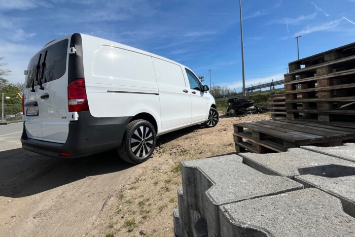 Villany-teherautó kéne? A Mercedesnél van! 8 | Vezess Villany-teherautó kéne? A Mercedesnél van! 8
