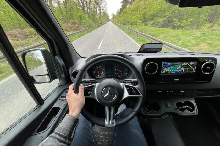 Villany-teherautó kéne? A Mercedesnél van! 13 | Vezess Villany-teherautó kéne? A Mercedesnél van! 13