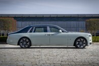 Hullócsillag egy autóban? A Rolls-Royce megoldotta 20