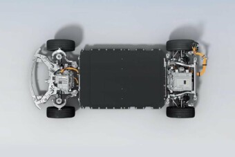 Ez az akku pusztíthatja ki a benzines autókat