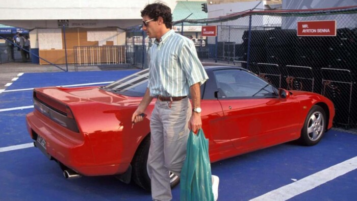 Eladó Ayrton Senna legendás Hondája 4