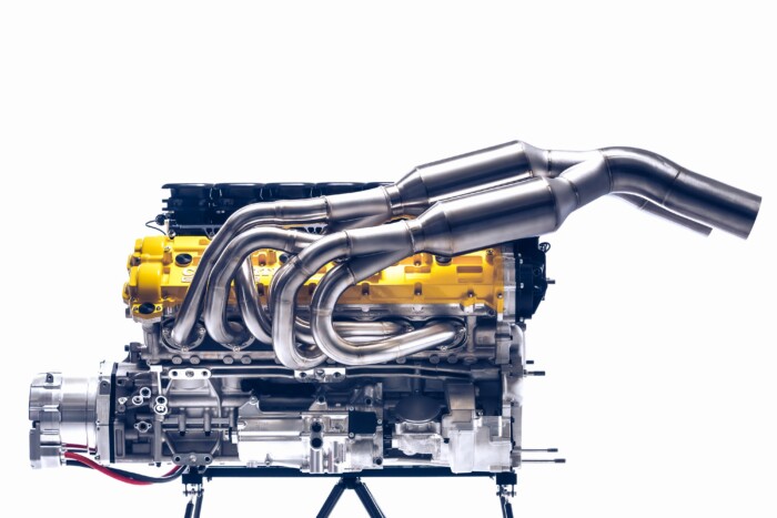 A V12 mennyei módon szól az olcsóbb GMA szupersportkocsiban is 1