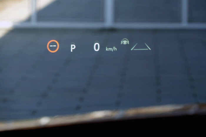 Dinamikus és takarékos is egyben a Toyota hibridje 15