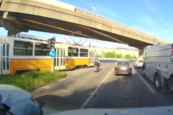 Denzel Washington száguldott ezzel a budapesti villamossal?