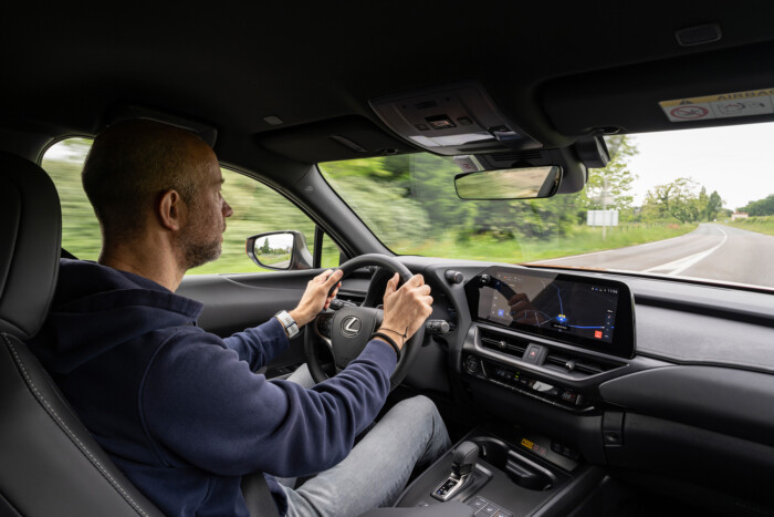 Csak a lényeg változott, de az alapjaiban 12