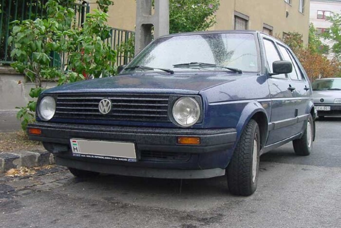 Ledobod a láncot ha meglátod hogy javították ezt a Golfot