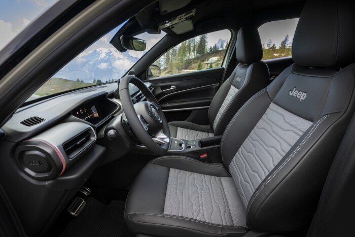 Áramtól lett szuperképessége ennek az autónak 9