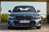 Megújult a BMW 3-as. Villanyból nyújt többet 44