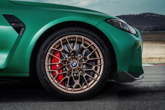 16 éves fiú törte össze a barátja új BMW-jét