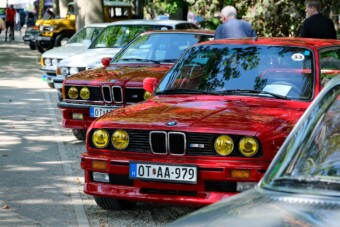 Gyere a Balatonhoz csodás veteránautókat nézni!