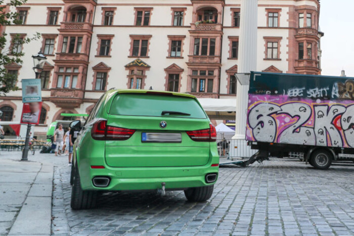 Jó ötlet az óránként 7000 forintos parkolás?