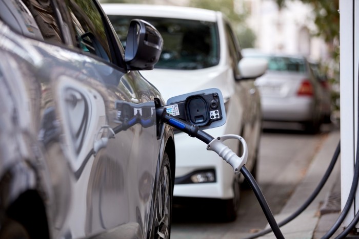 Itt az új terv: többet adózik, aki többet autózik 1