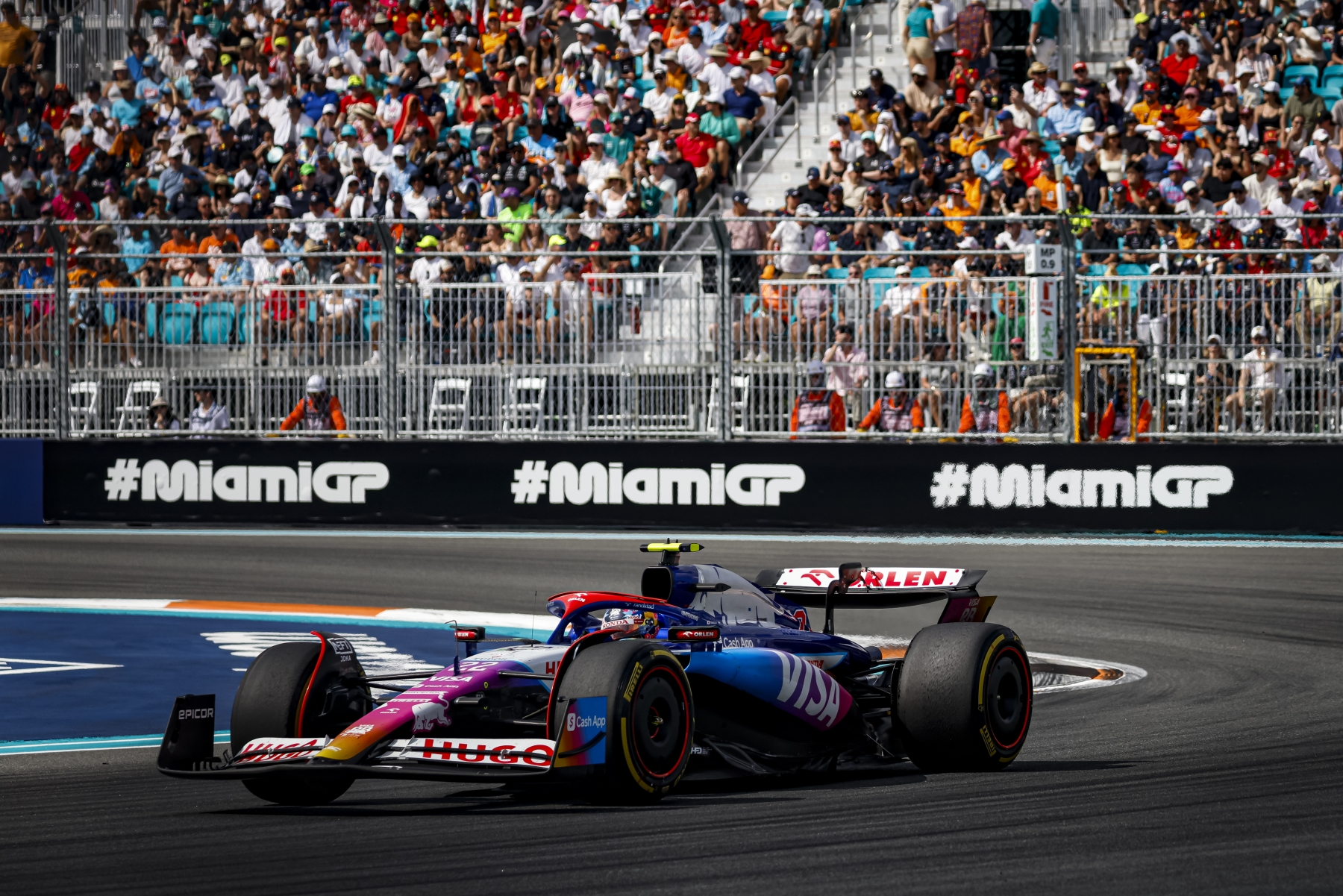 Szokatlan újítással készül Imolára az F1-es csapat