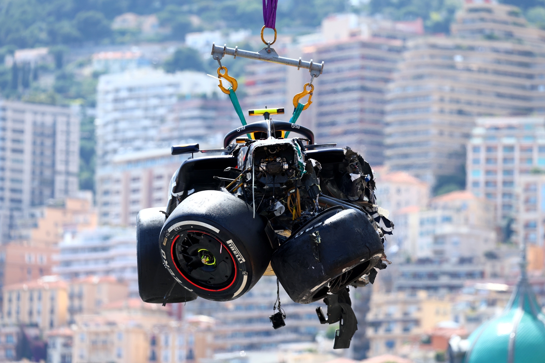 F1: Roncsderbivel indult a Monacói Nagydíj