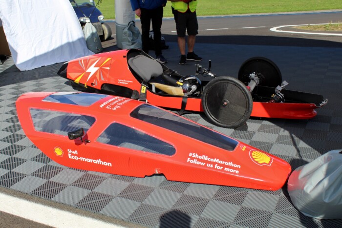 Százmilliós koporsókban születnek a jövő autói 9