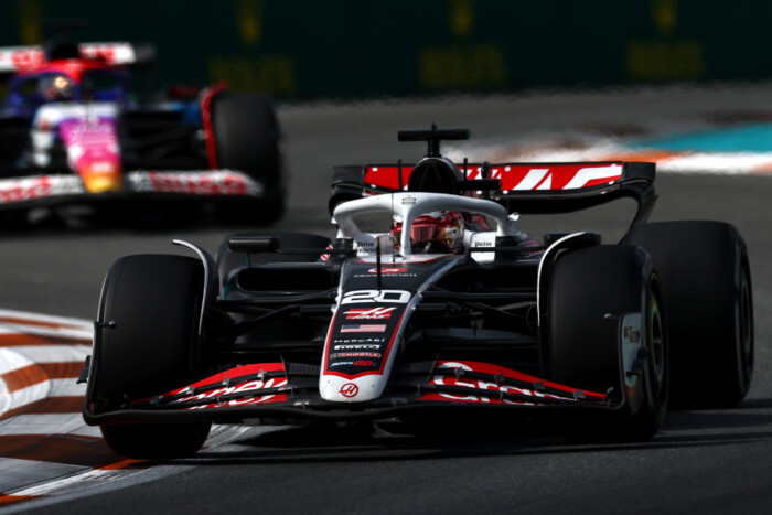 F1: Hajszálra az eltiltástól az ügyeletes rosszfiú