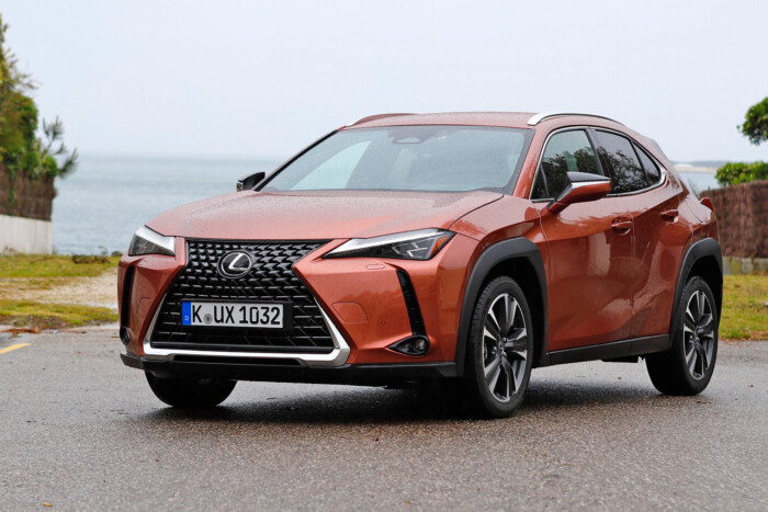 Lexus UX