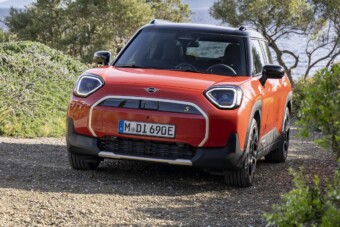 Óriásira nőtt, nevet váltott a Mini Cooper